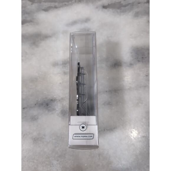 FiGPiN #355 Care Bears Tenderheart Bear, Hard Case, Collectible Pin, Unlocked - Picture 2 of 5